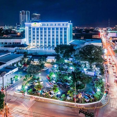 The Apo View Hotel Davao City Buitenkant foto