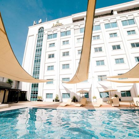 The Apo View Hotel Davao City Buitenkant foto