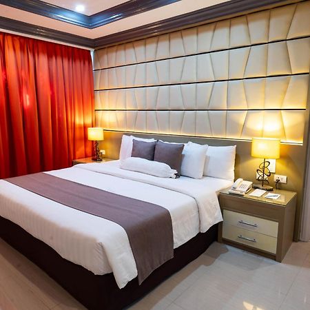 The Apo View Hotel Davao City Buitenkant foto
