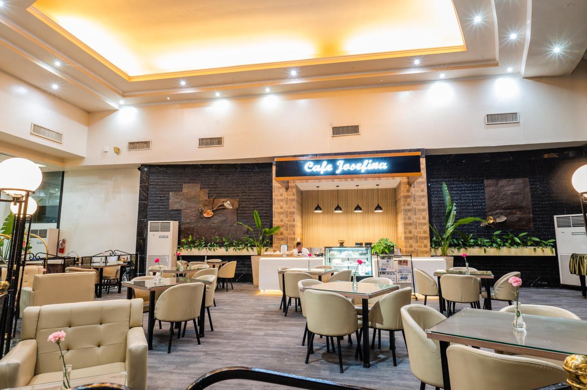 The Apo View Hotel Davao City Buitenkant foto
