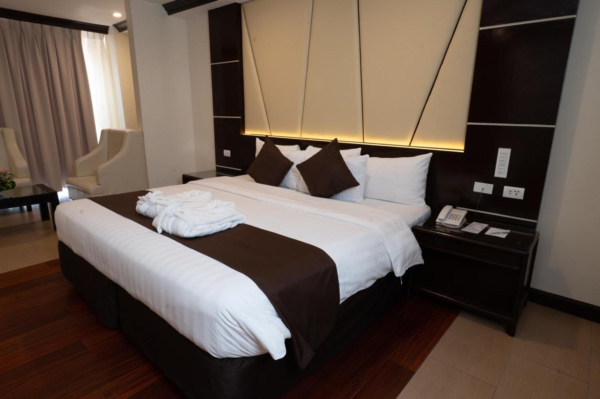 The Apo View Hotel Davao City Buitenkant foto